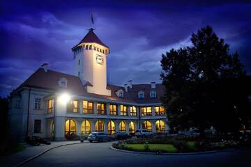 Фотографии Отель Hotel Zamek Pułtusk Dom Polonii г. Пултуск (Польша) №1 Фото Отель Hotel Zamek Pułtusk Dom Polonii г. Пултуск 1